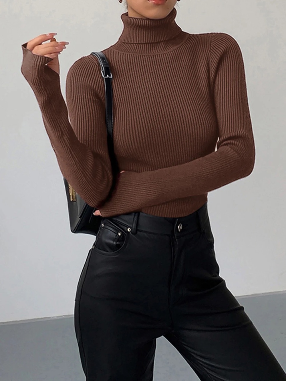 COMMENSE Minimalist Turtleneck Slim Knit Top - size Small